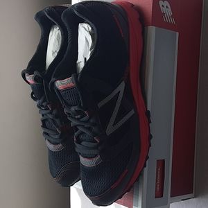 New Balance  running  sneakers